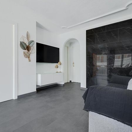 Relax Apartment Torrevieja Exterior photo