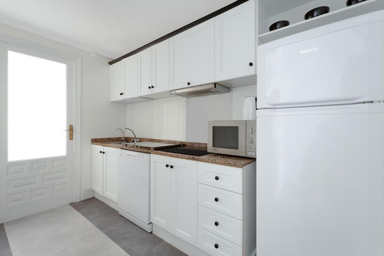 Relax Apartment Torrevieja Exterior photo